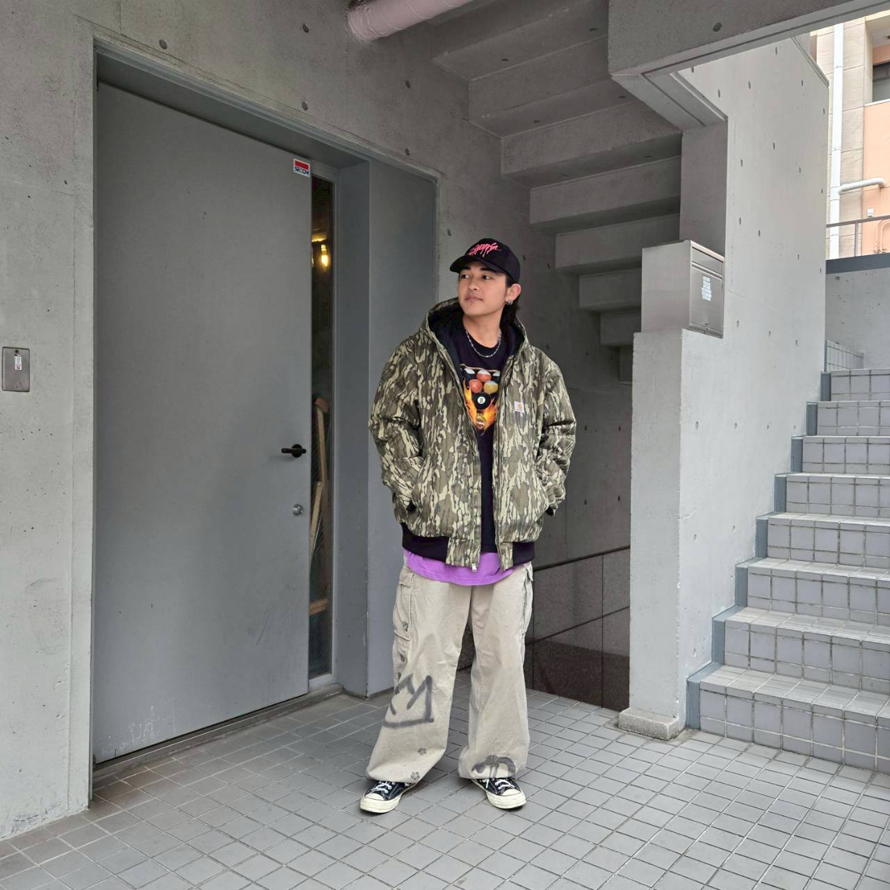 カーハート入荷