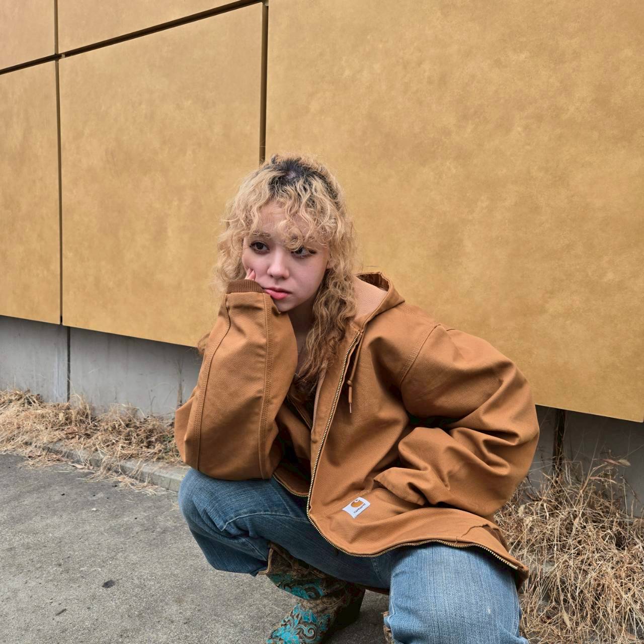 カーハート入荷