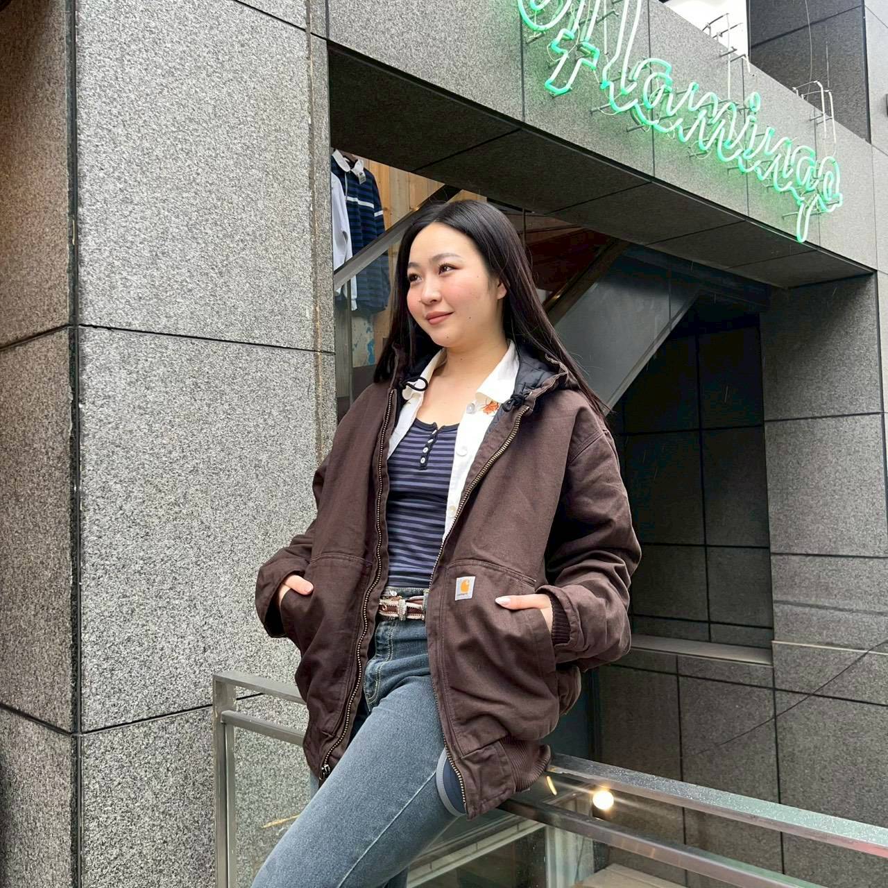 カーハート入荷