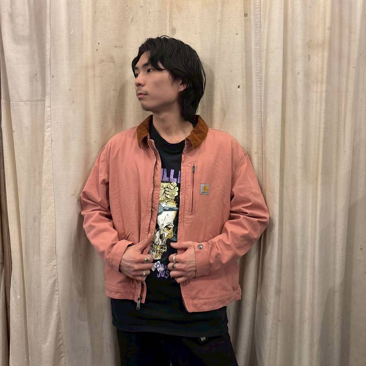 カーハート入荷