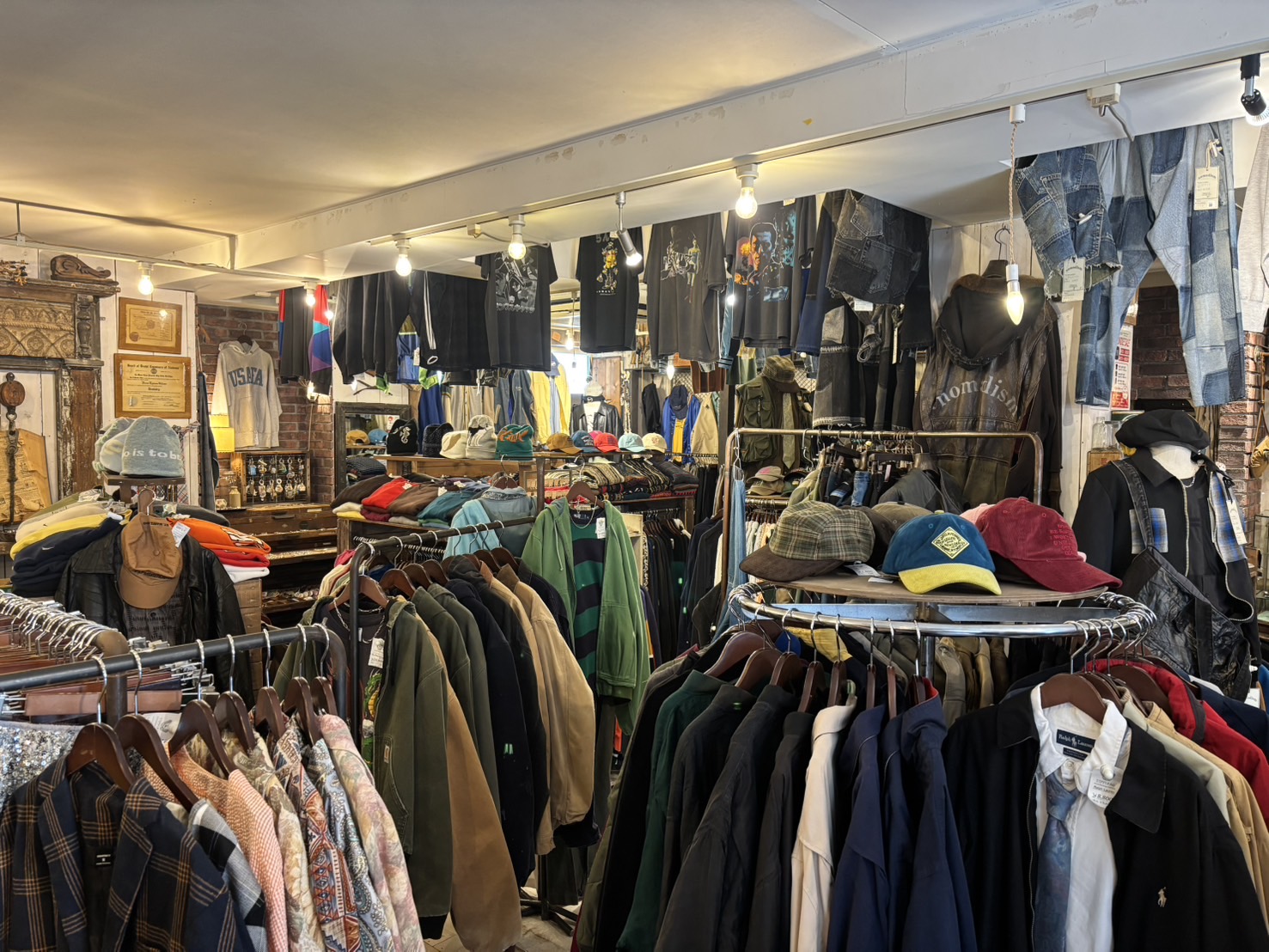 フラミンゴ 原宿店 店舗外観2