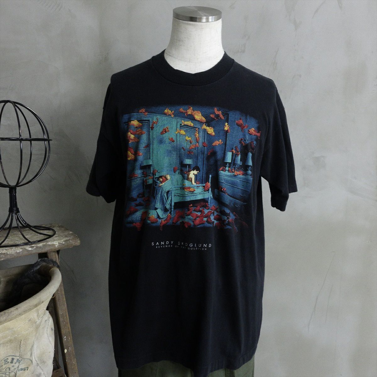 古着 90s SANDY SKOGLUND リベンジ オブ ザゴールド 