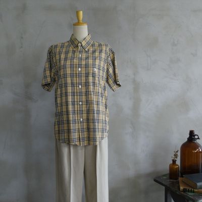 美品！【Burberry】ビンテージ シングル トレンチコート フルセット バーバリーがヴィンテージを基に「ヘリテージ トレンチコート