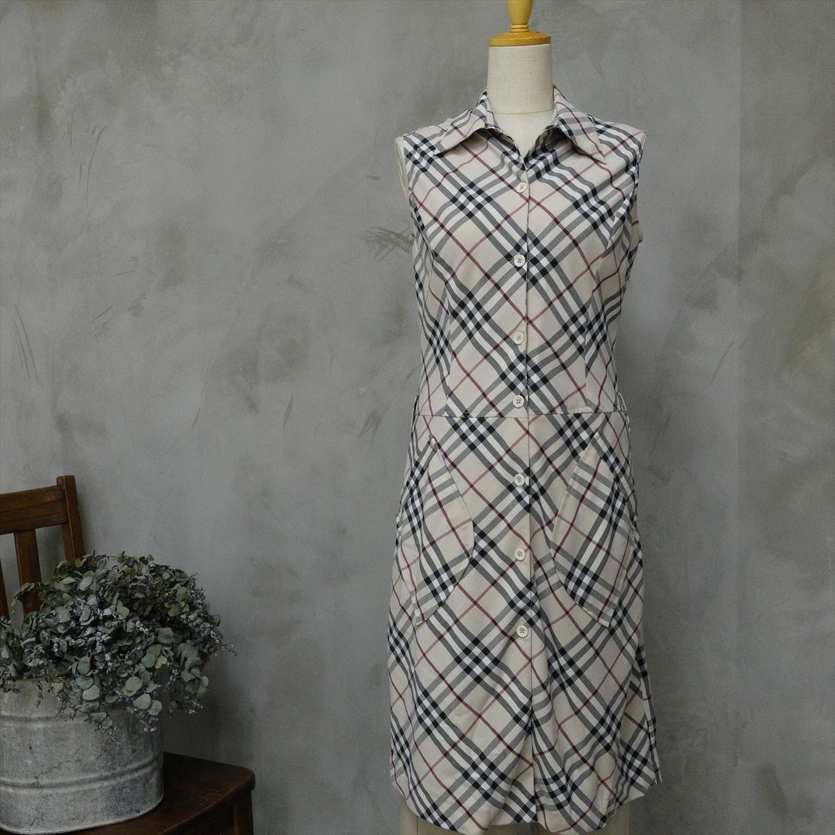 古着 バーバリー Burberry チェック ノースリーブ シャツワンピース Flamingo Online 古着屋フラミンゴ オンラインショップ