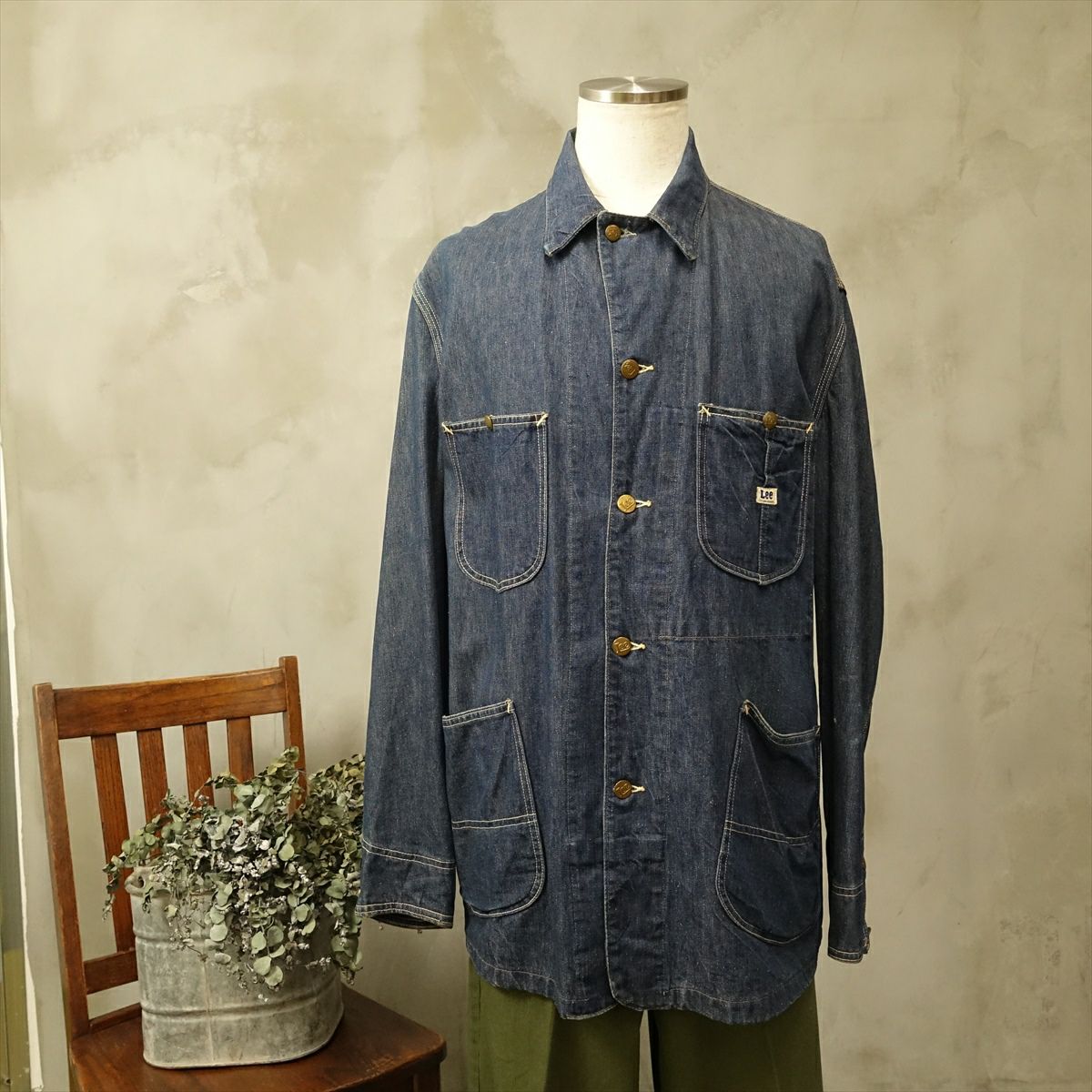 <img src="画像のURL" alt="画像の説明">　