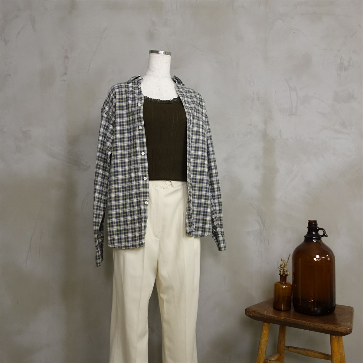 古着のラルフローレンのシャツ