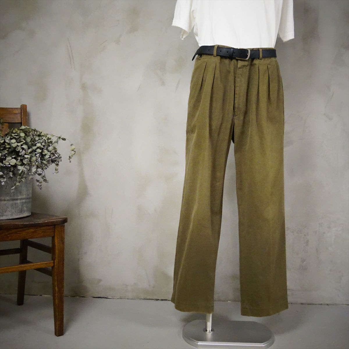 エディーバウアーのチノパン