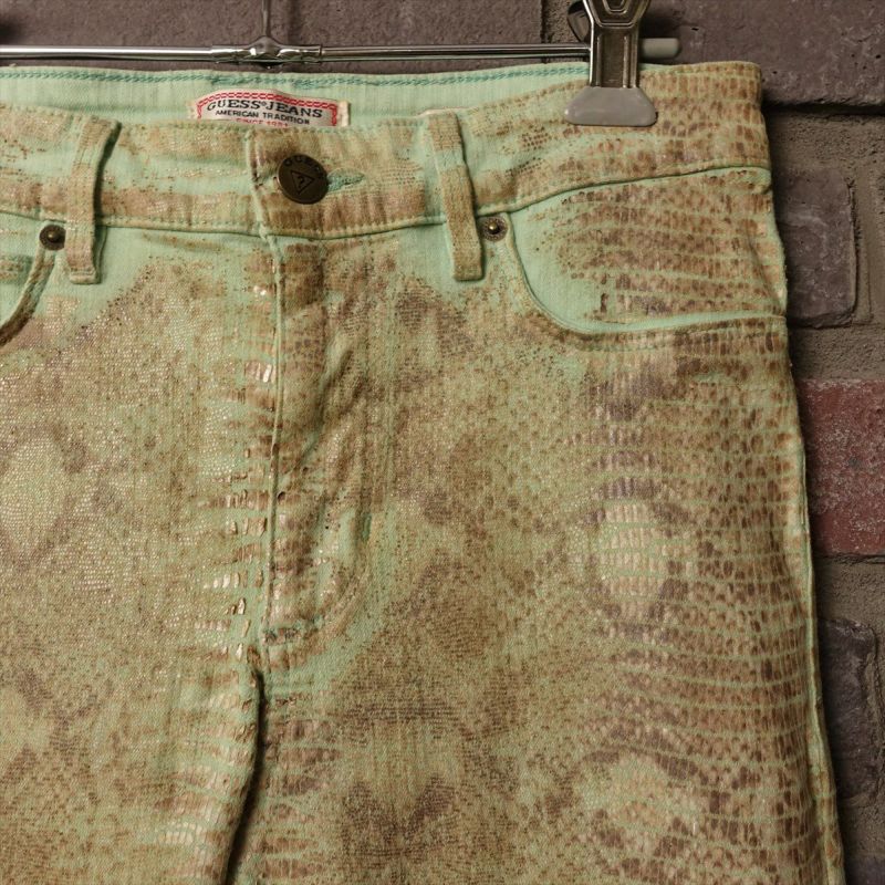 Guess python パイソン柄 フレアパンツ古着vintage Guess python パイソン柄 フレアパンツ古着vintage - メルカリ