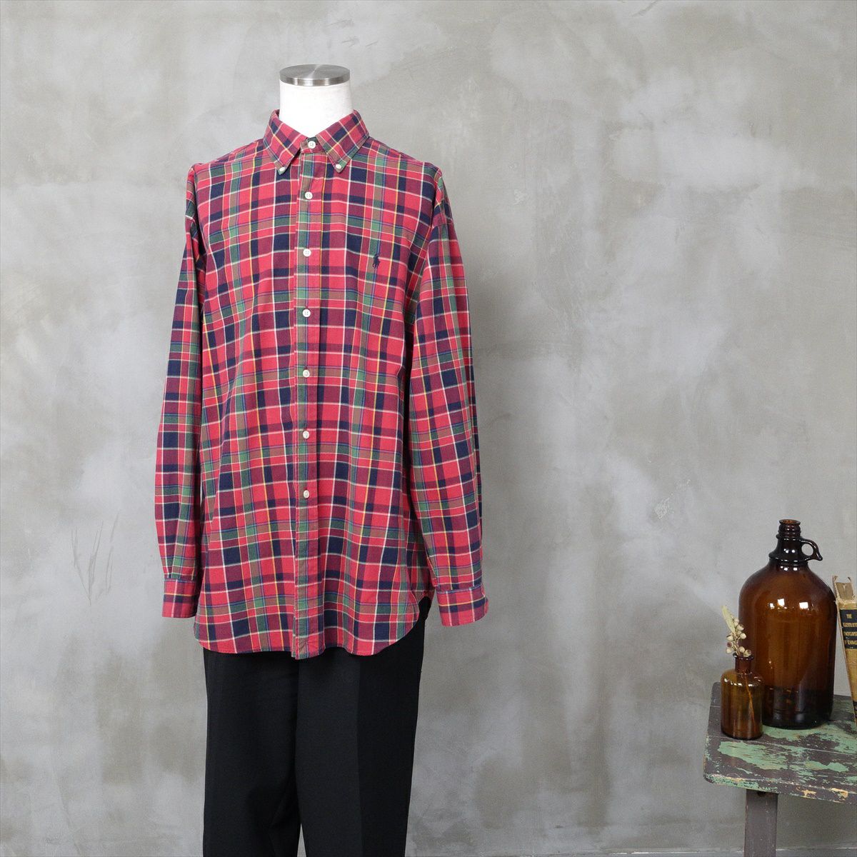 古着のラルフローレンのシャツ