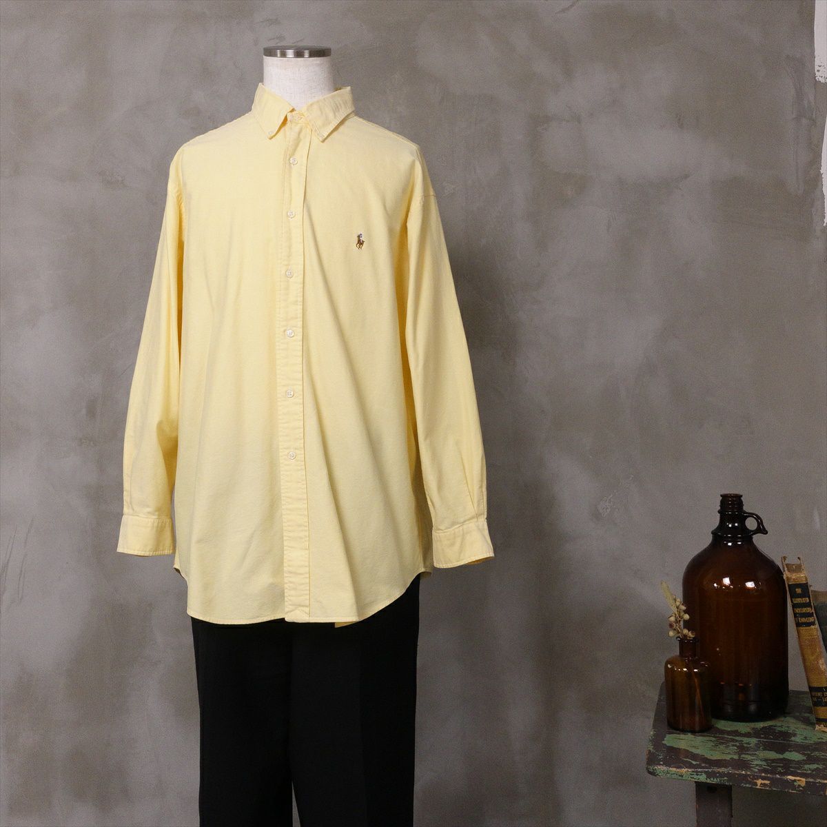 古着のラルフローレンのシャツ