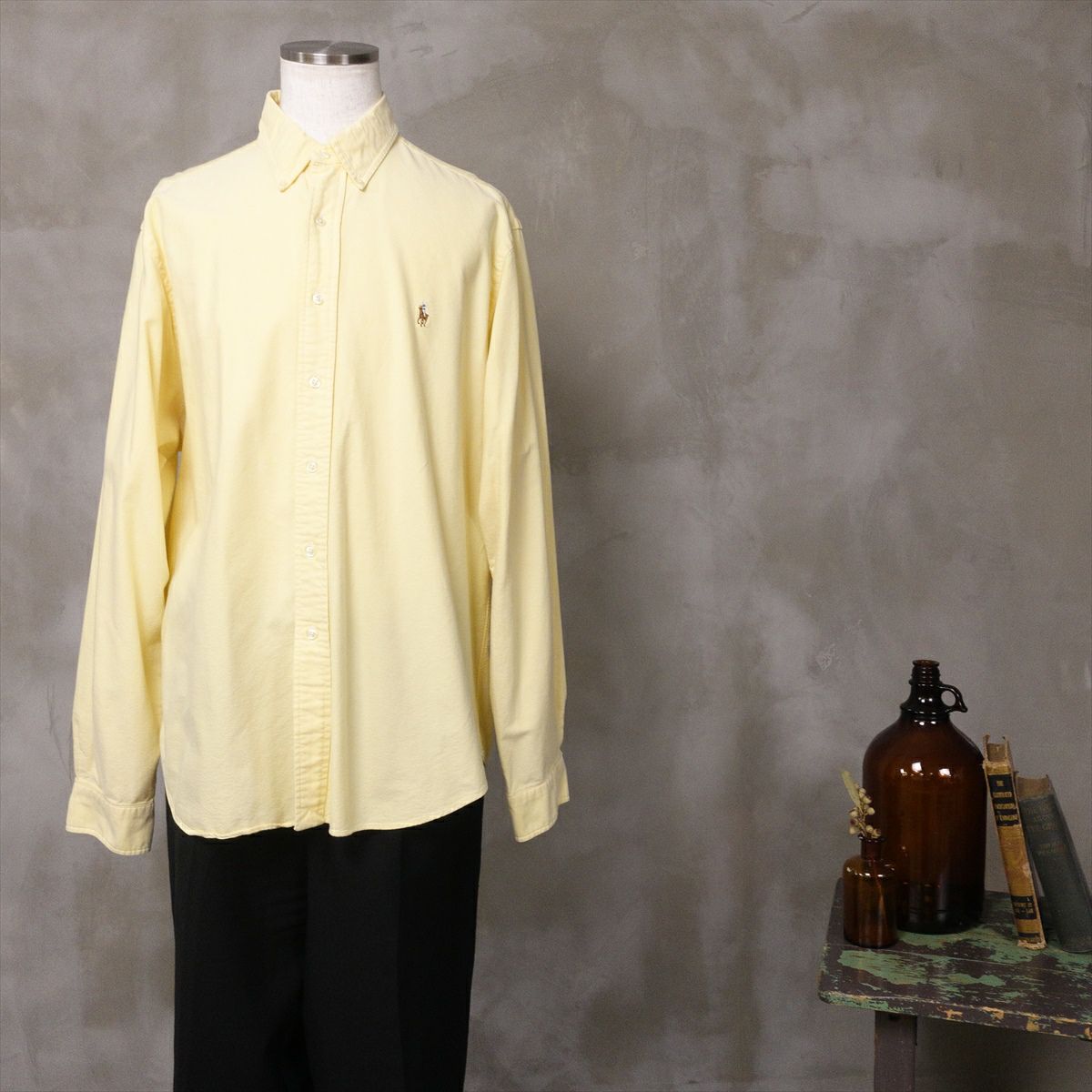 古着のラルフローレンのシャツ