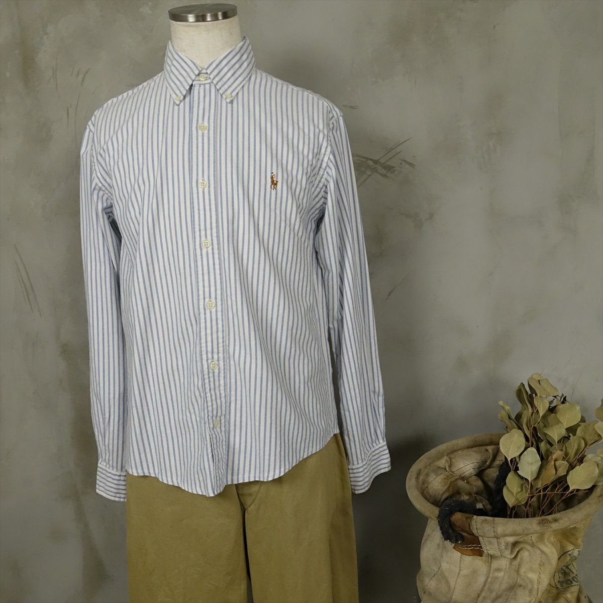 古着のラルフローレンのシャツ