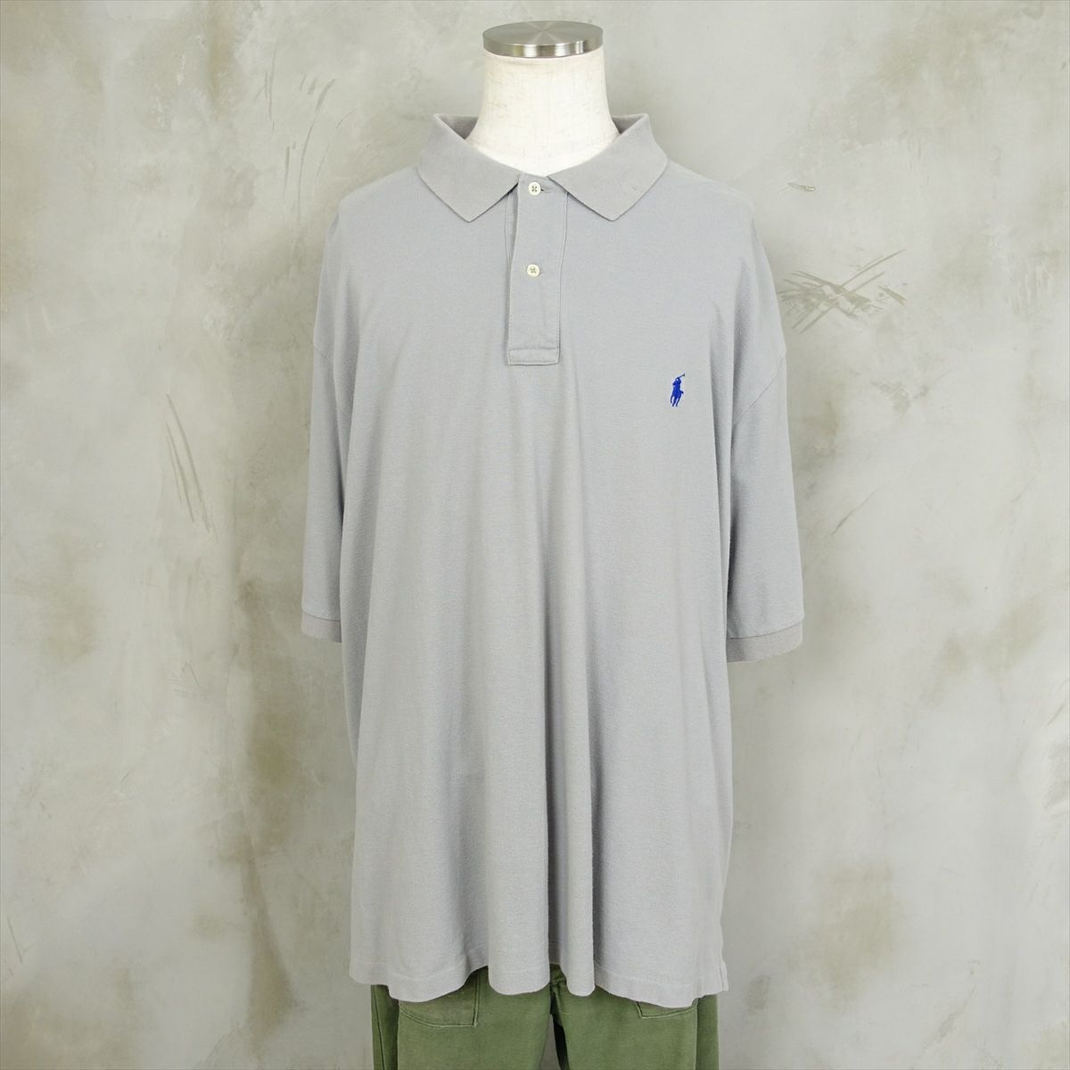 古着のラルフローレンのポロシャツ