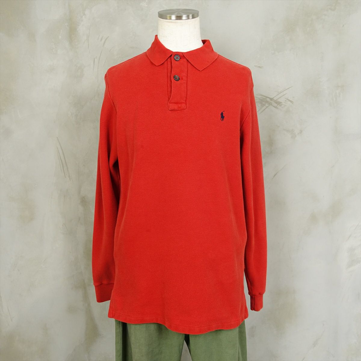 古着のラルフローレンのポロシャツ