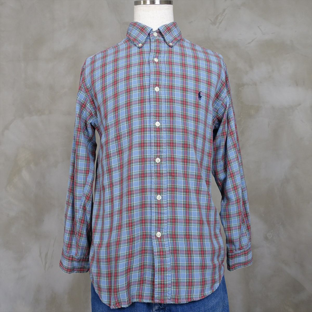 古着のラルフローレンのシャツ