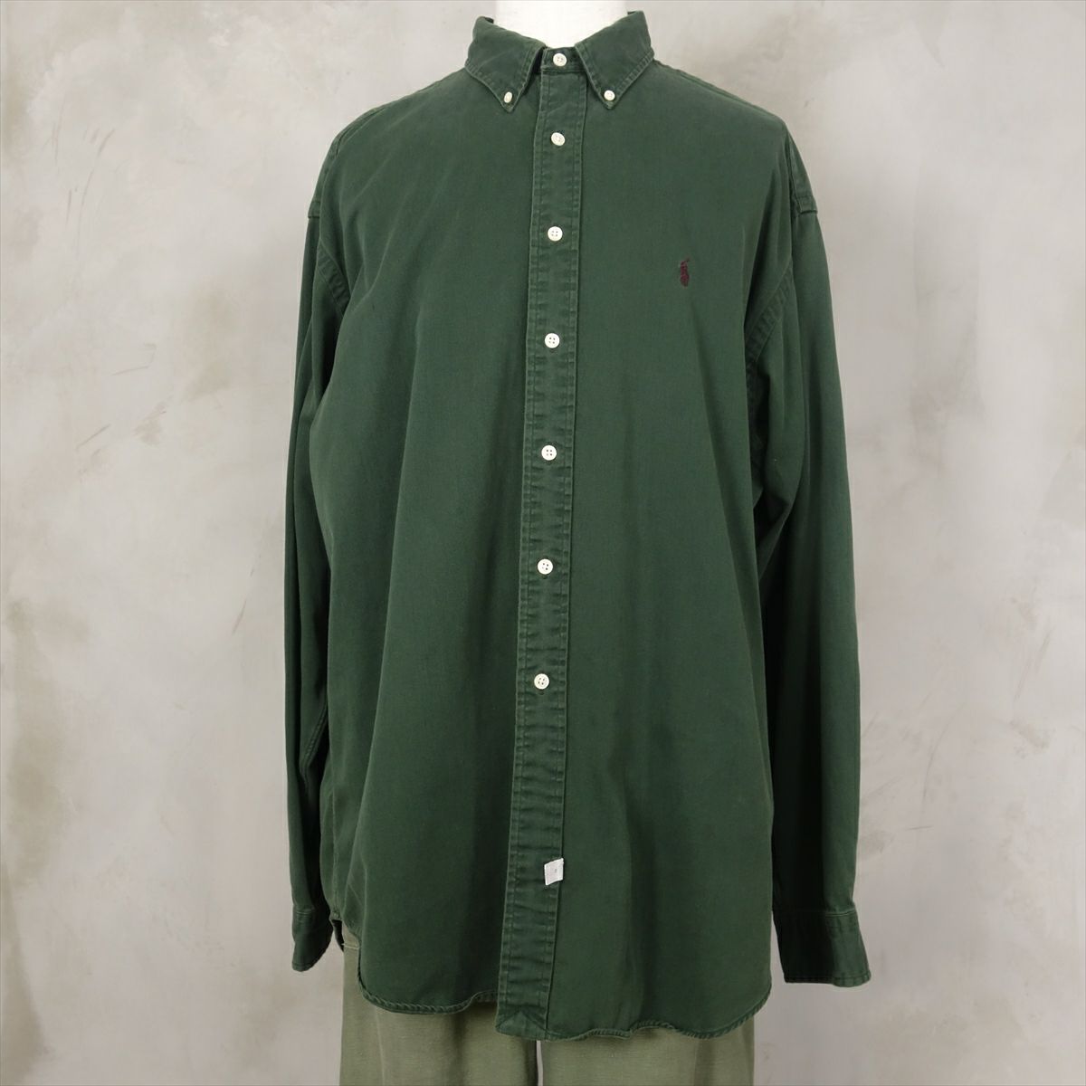 古着のラルフローレンのシャツ