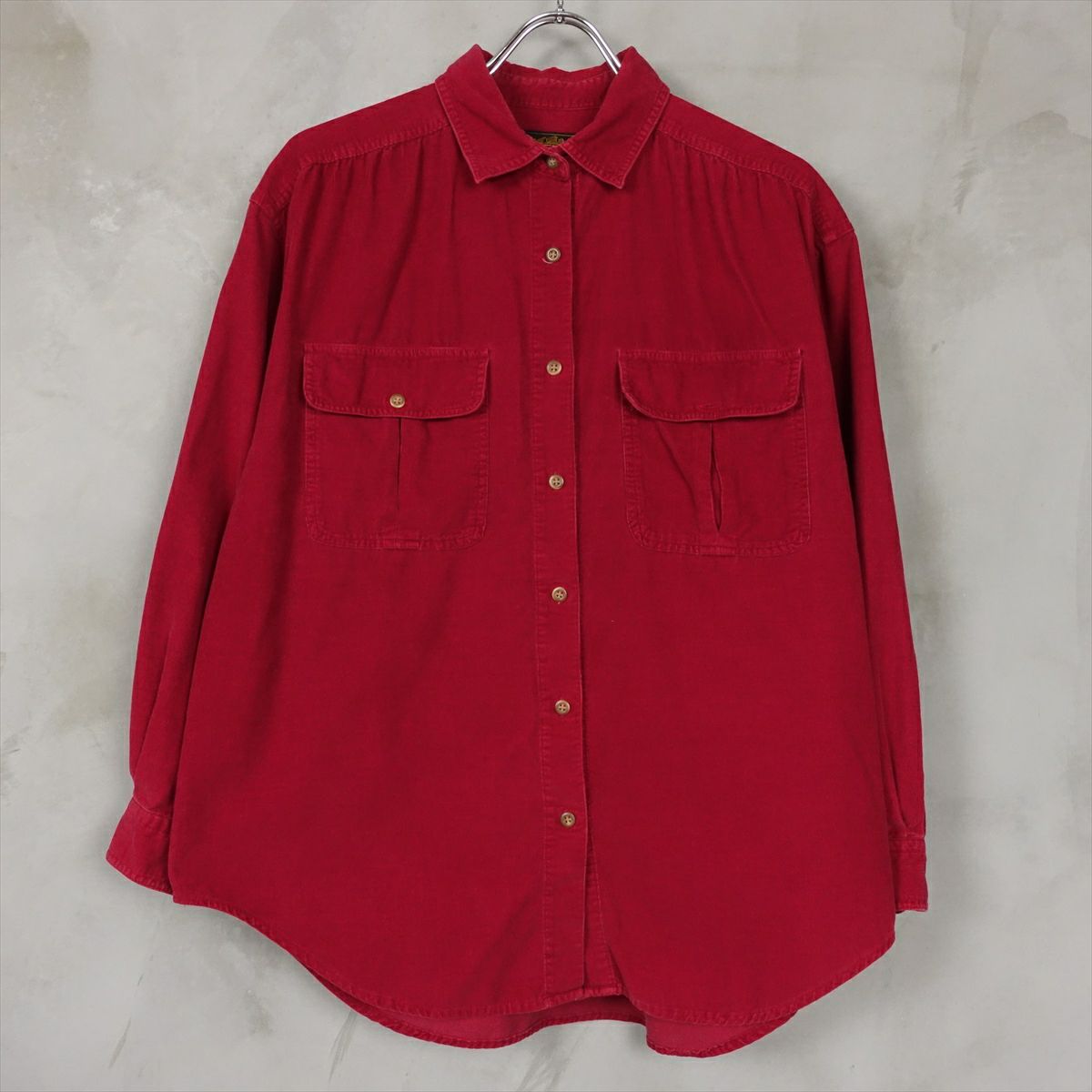 エディーバウアーの長袖シャツ