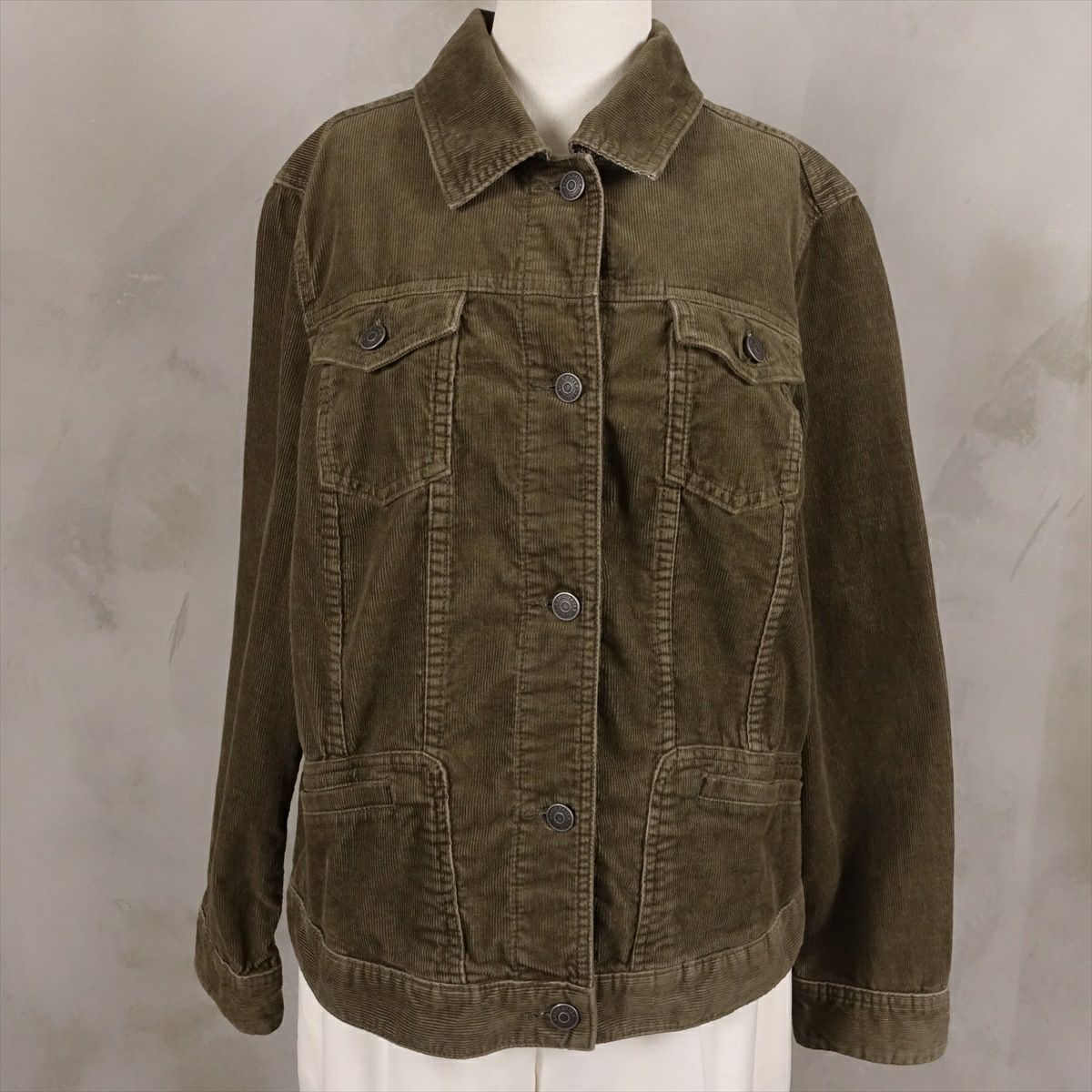 エディーバウアーのコーデュロイジャケット