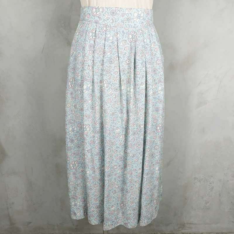 古着の柄スカート