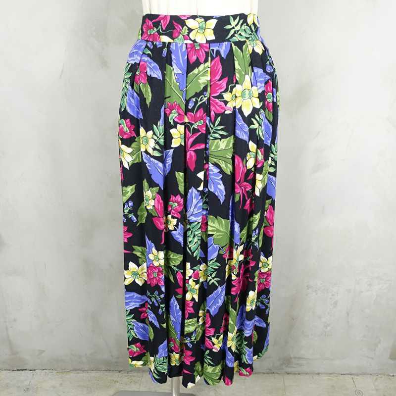 古着の柄スカート