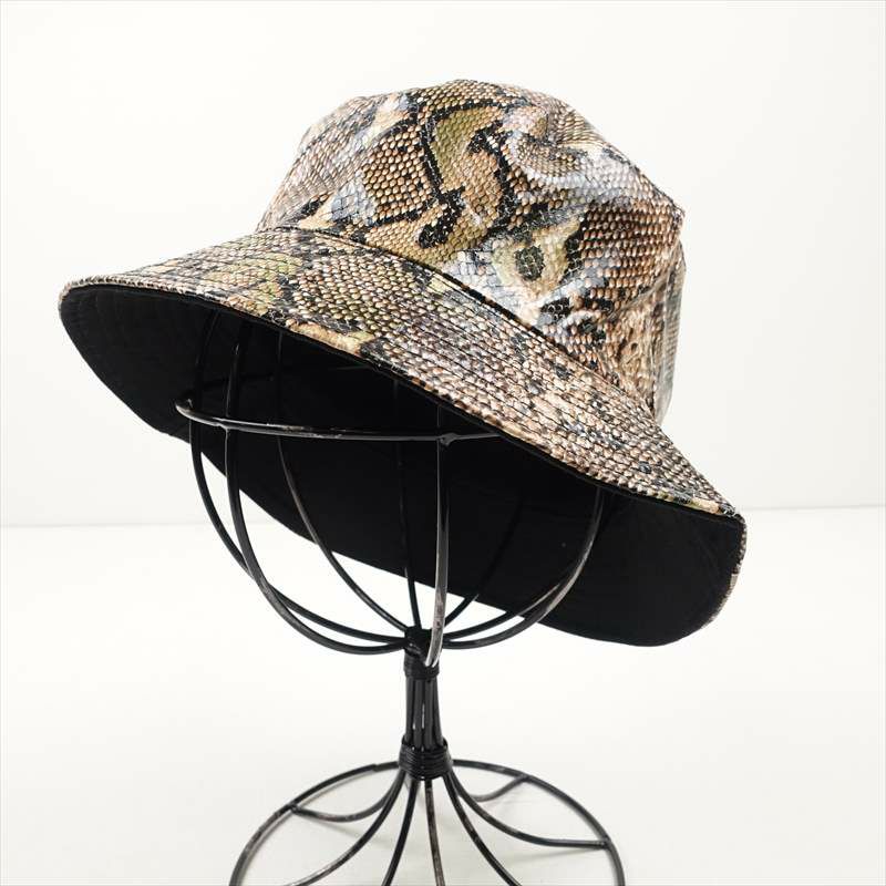 バケットハット