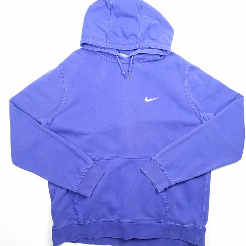古着のナイキスウェットパーカー