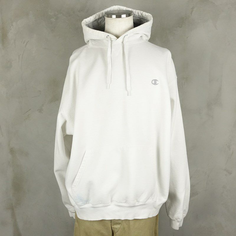 古着のチャンピオンスウェットパーカー
