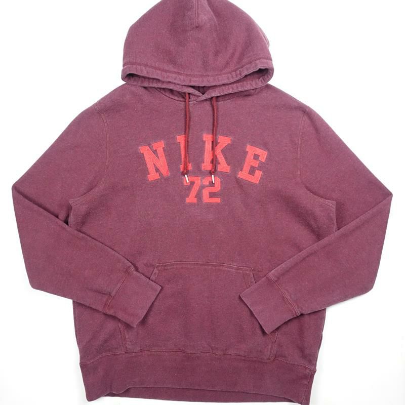 古着のナイキスウェットパーカー