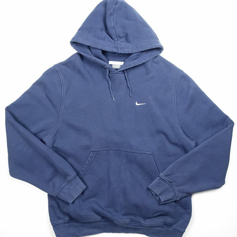 古着のナイキスウェットパーカー