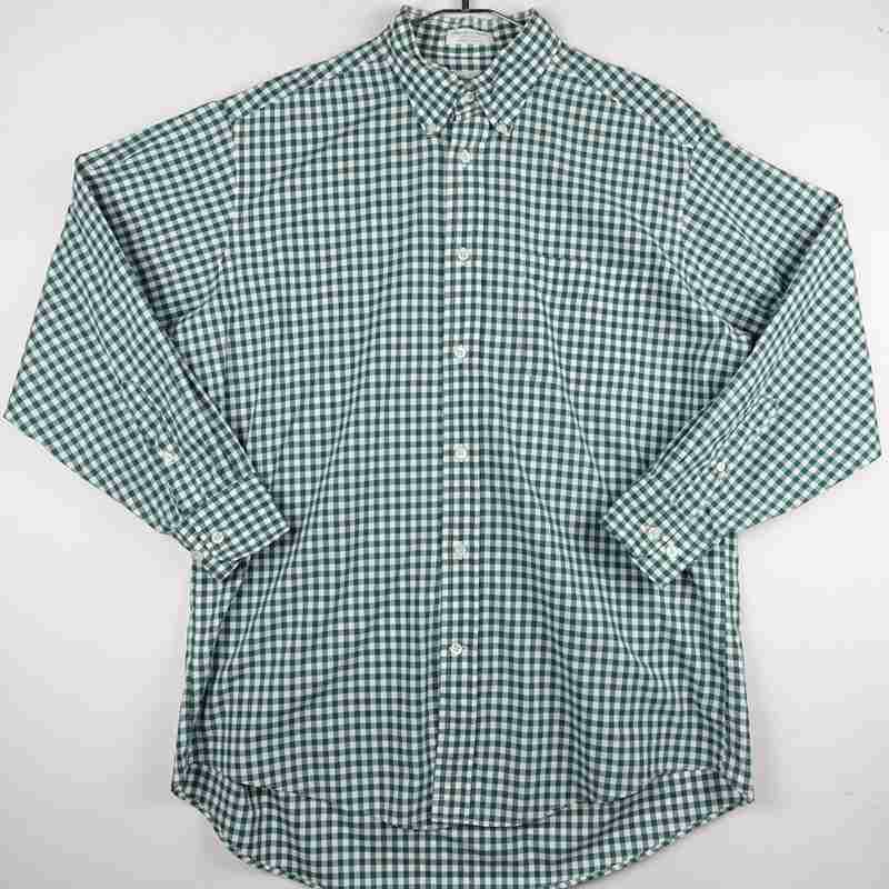 古着の長袖チェックシャツ