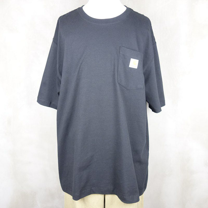 Carharttの1ポイントポケ付きTシャツ