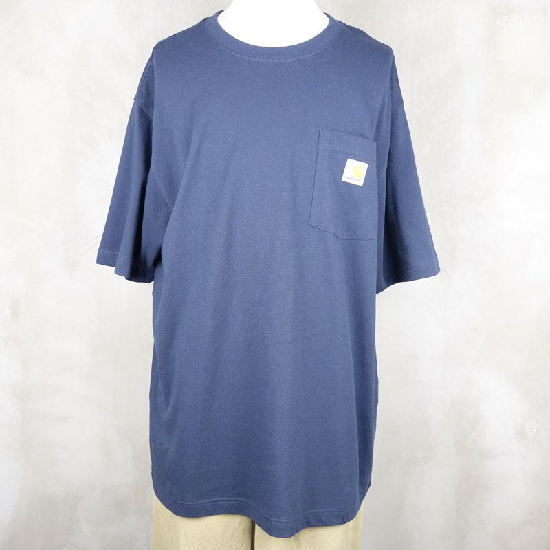 Carharttの1ポイントポケ付きTシャツ
