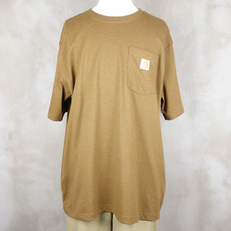 Carharttの1ポイントポケ付きTシャツ