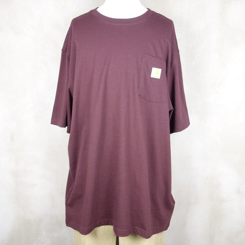 Carharttの1ポイントポケ付きTシャツ