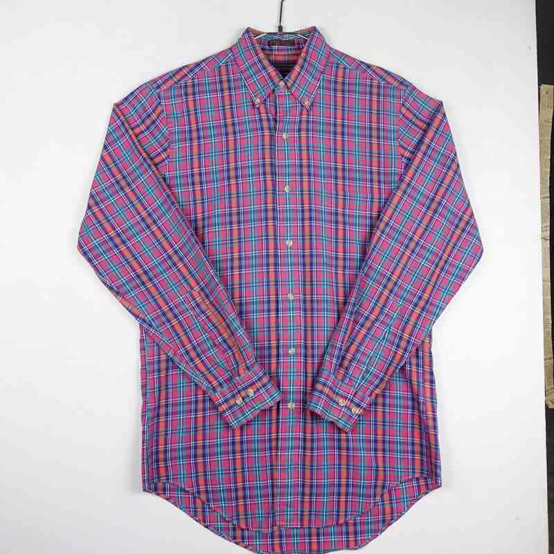 古着のチェック長袖シャツ