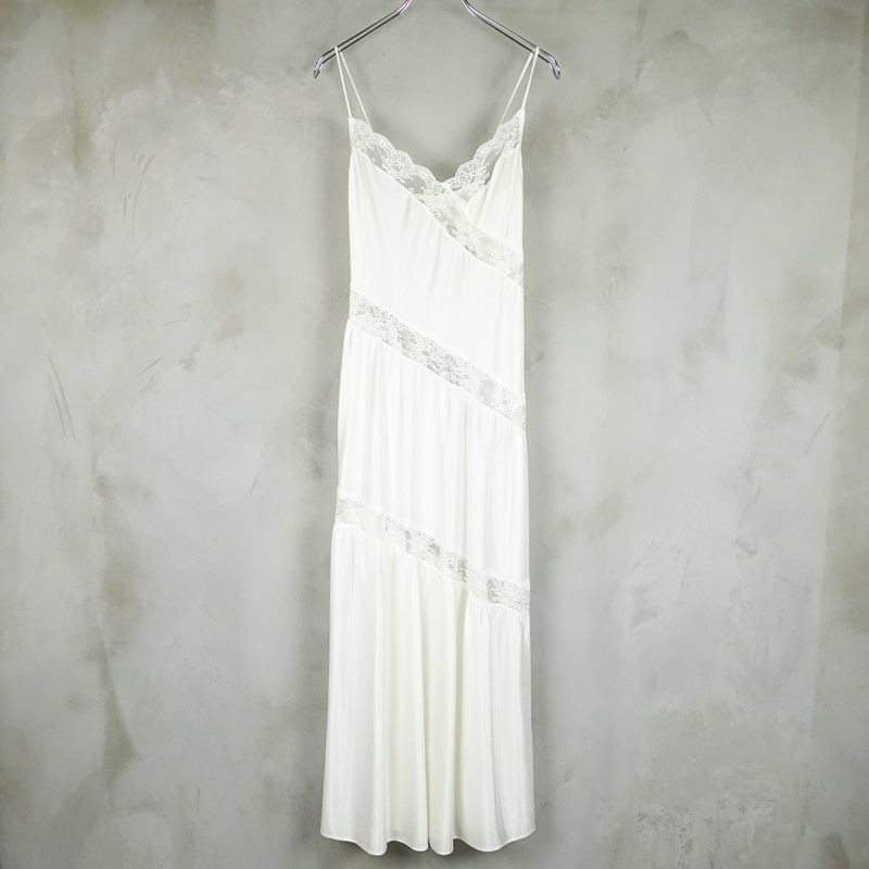 古着のワンピース