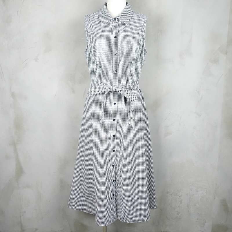 古着のワンピース