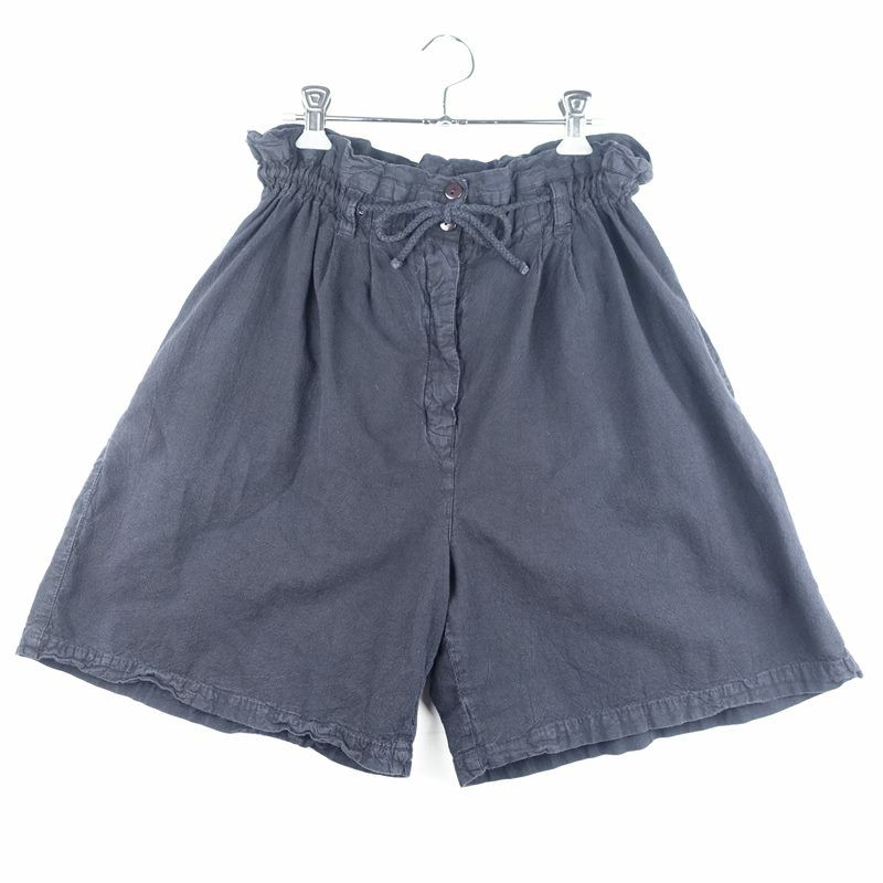 古着のショートパンツ