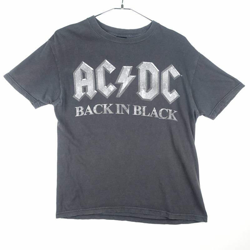 古着のレディースTシャツ