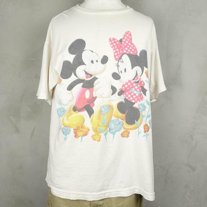 古着のレディースTシャツ