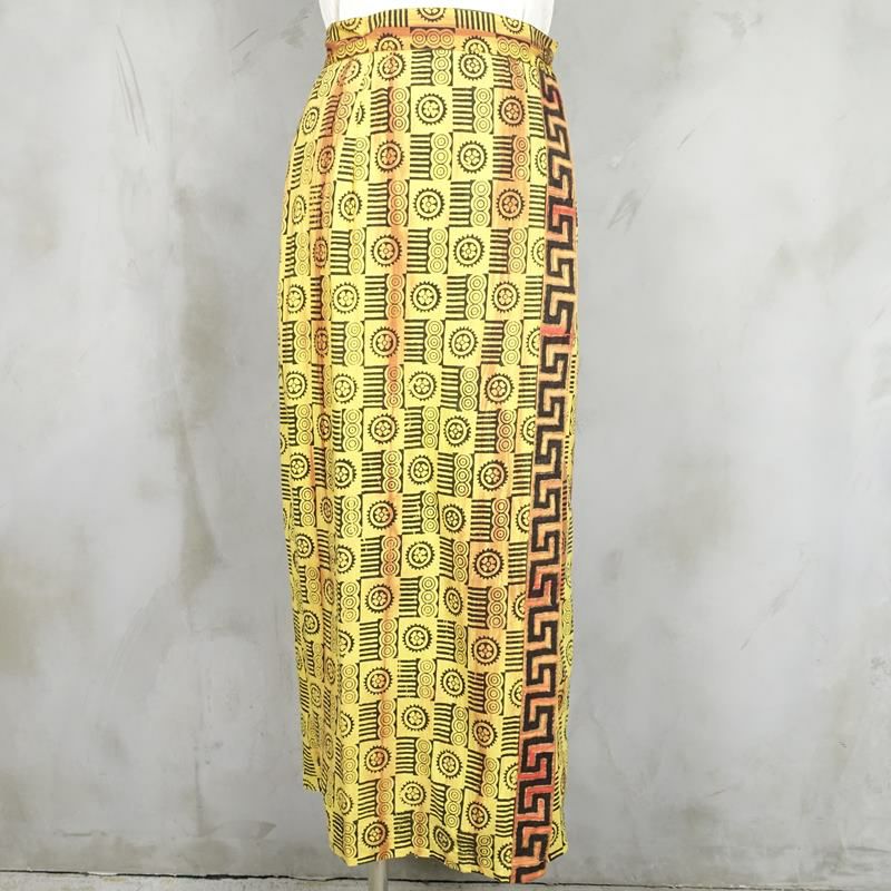 古着のスカート