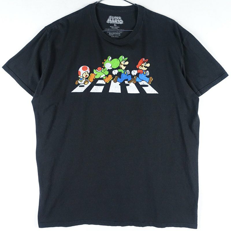 古着のキャラクタープリントTシャツ