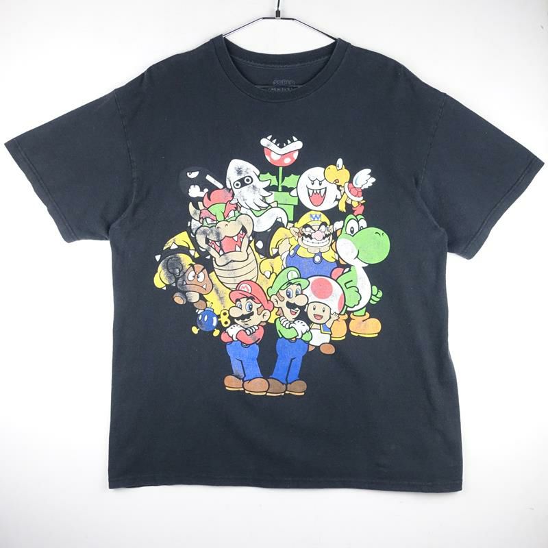 古着のキャラクタープリントTシャツ