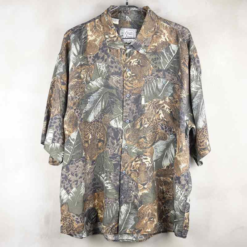 古着のシルク半袖シャツ