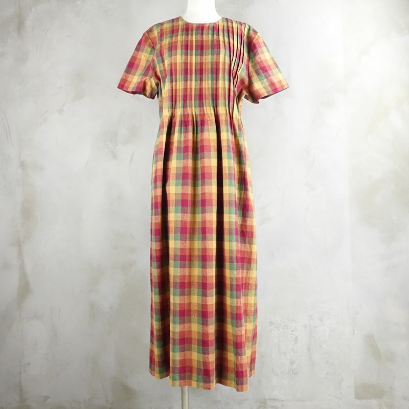 古着のワンピース