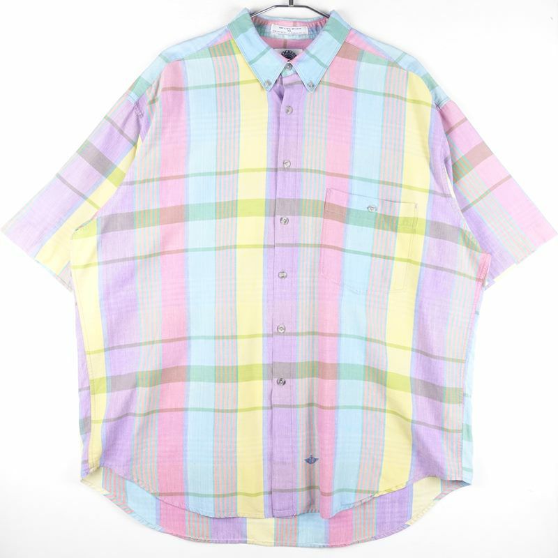 古着のチェック半袖シャツ