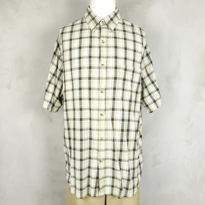 古着のチェック半袖シャツ