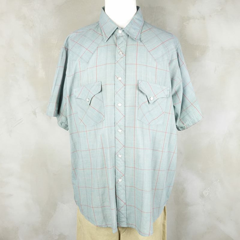 古着のチェック半袖シャツ