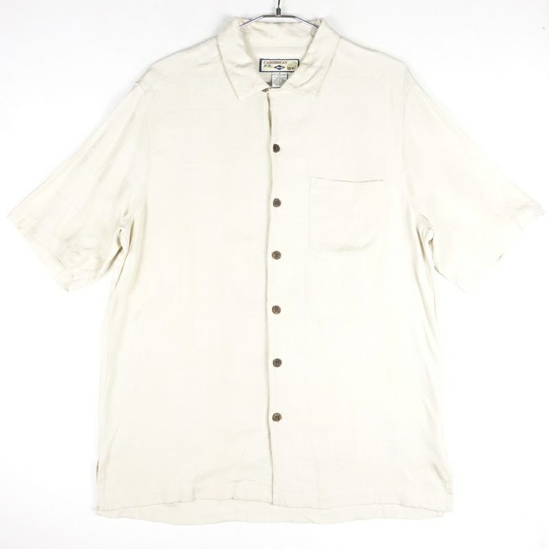 古着のレーヨン柄シャツ