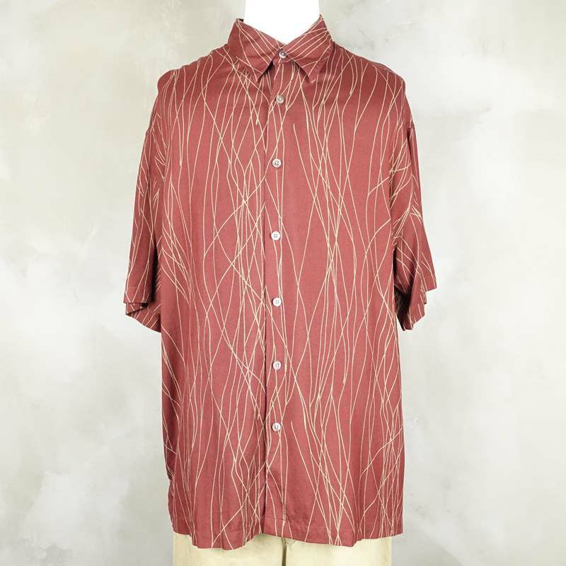 古着のシルク柄シャツ